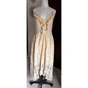 Stunning buttercup yellow lacey spaghetti strap dress Small/Medium
